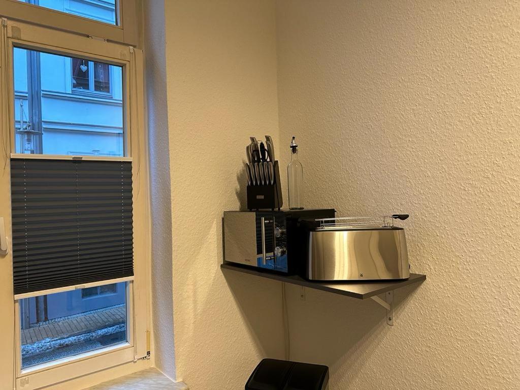 Familienwohnung Am Pfaffenteich Schwerin  Exterior foto