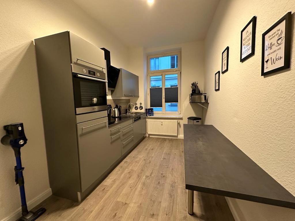Familienwohnung Am Pfaffenteich Schwerin  Exterior foto